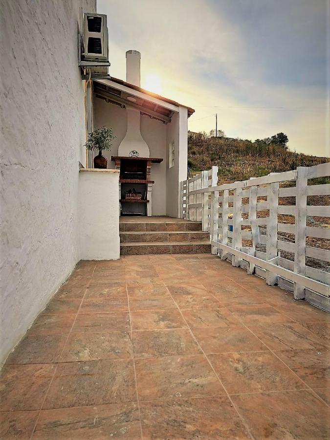 Vila Casa Da Aldeia Alcaria Ruiva Exteriér fotografie